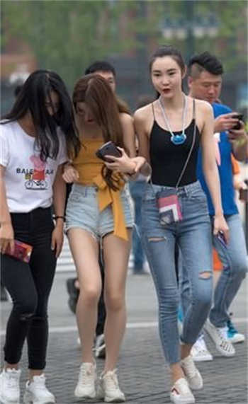 狗和女的去医院