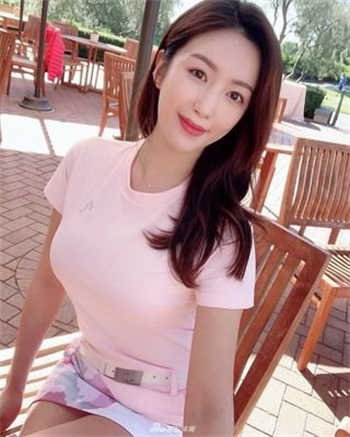 台湾贝拉alleys水果摊