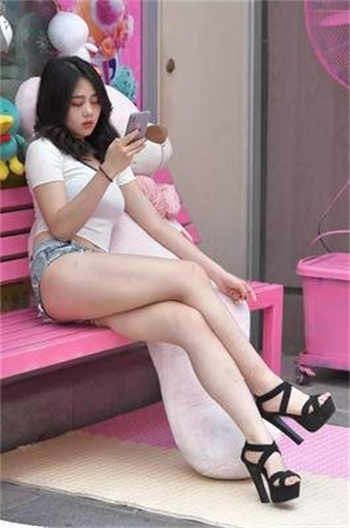 美女都不遮视频大全