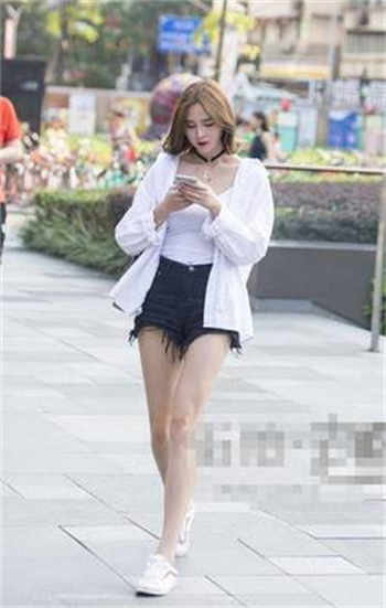 mcsr250那些女的怎么了