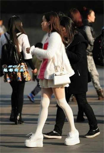 房东模拟器破解版taptap
