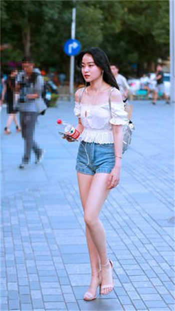 女子为救男友愿牺牲自己
