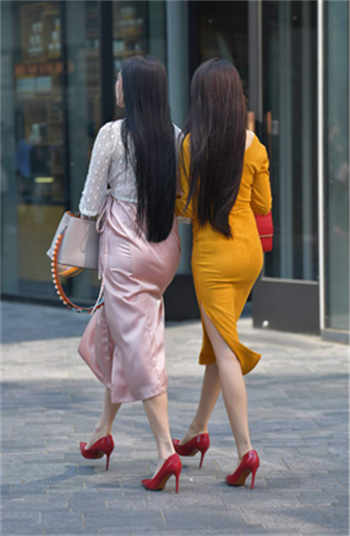 老董征服戴若希全文