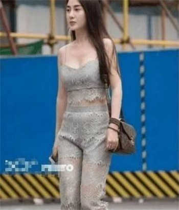 旗袍长短跟地位有关系吗