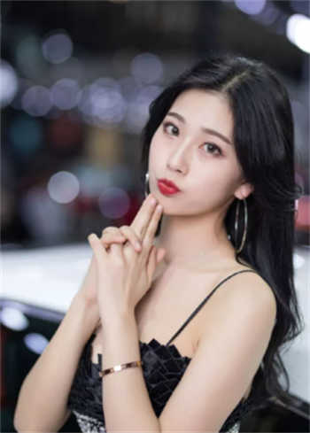 女主名字叫玲珑的电视剧