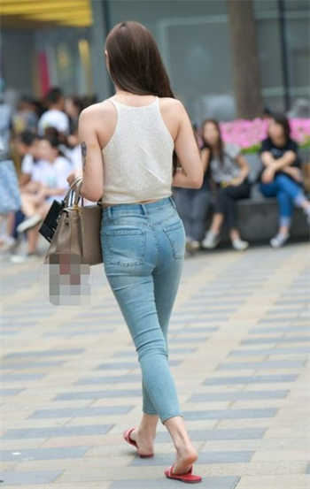男女又黄又色的视频!
