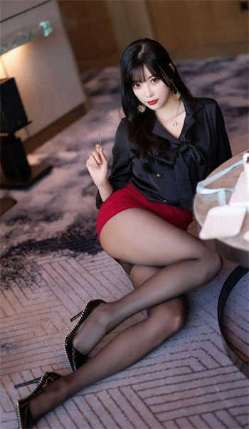白伊芳千绯烟