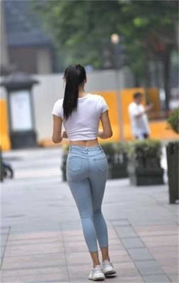水真多 小妖精 撅起来