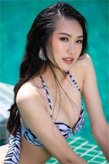 漂亮妈妈的房子4
