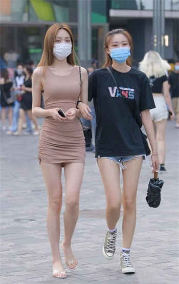 爱情公寓失控的考练1