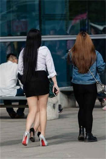 女友台球厅赌局