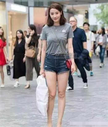 现世式神信物三尾狐