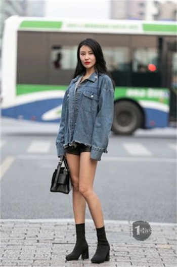 新娘婚前出轨试车