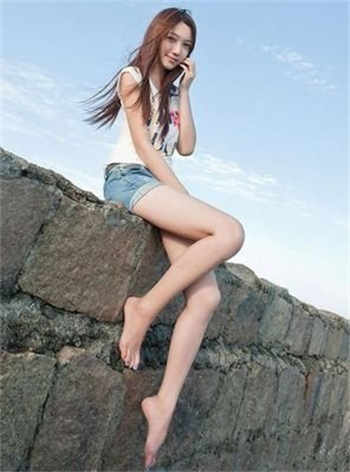 夜狼直播现在改成什么了