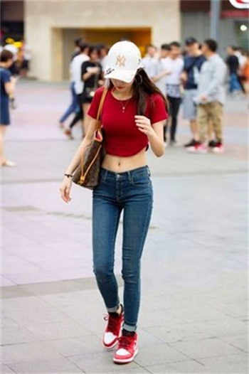 我奴役了女神鹤熙的弱点