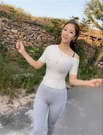 妻子的姓接待日本中文版