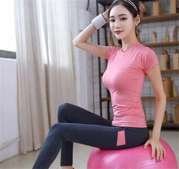 大连中山区站衔女