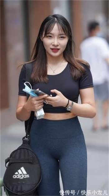 如何用卫生巾惩罚自己